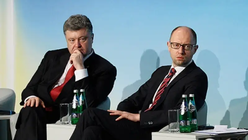 Порошенко с Яценюком торговали мандатами