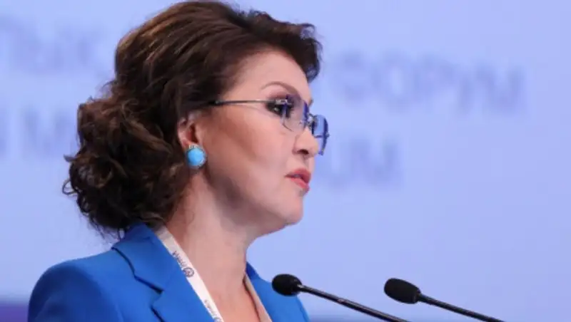 Дарига Назарбаева выразила соболезнования в связи с крушением военного вертолета