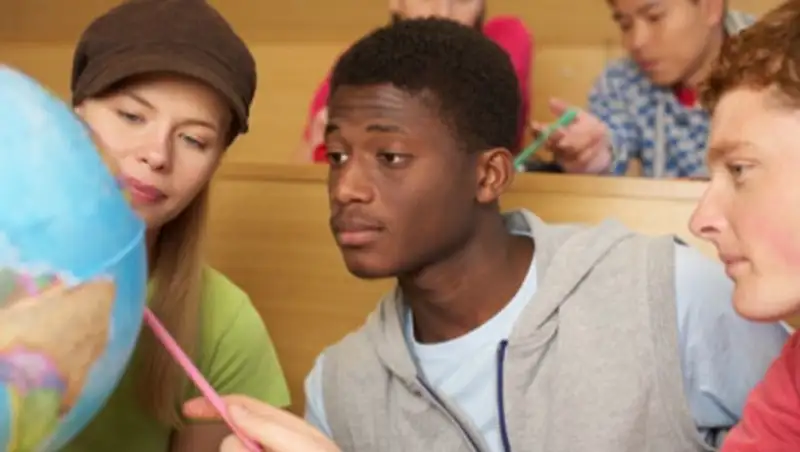 В Казахстане иностранцы получат доступ к получению образования наравне с гражданами РК