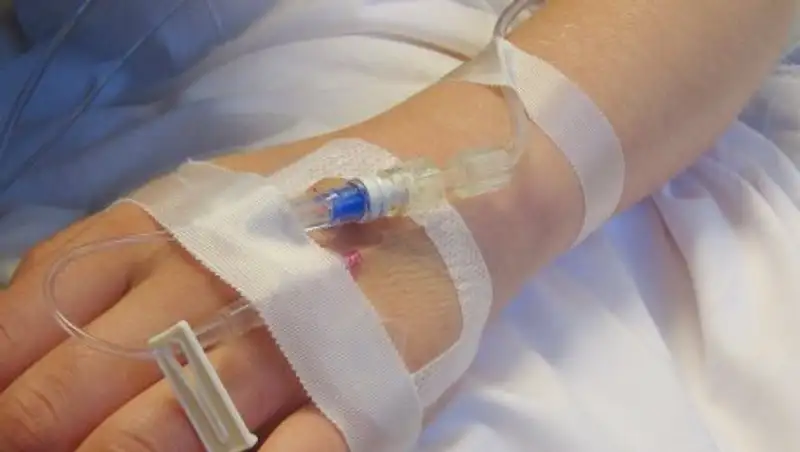 Угроза смерти девочки, изнасилованной извращенцем в Актау, сохраняется