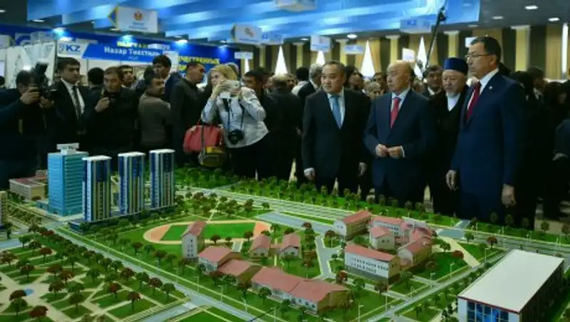 В ЮКО проходит выставка отечественных товаропроизводителей