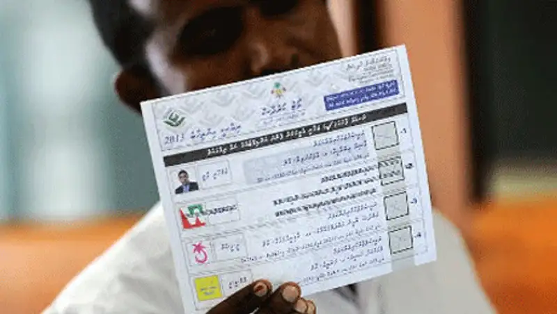 Выборы президента Мальдив отменили третий раз подряд, фото - Новости Zakon.kz от 10.11.2013 18:24