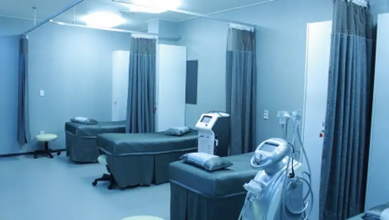 Первого выздоровевшего от коронавируса выписали из больницы в Мангистау