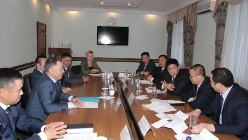 Китайские полицейские рассказали коллегам из Астаны о своей работе