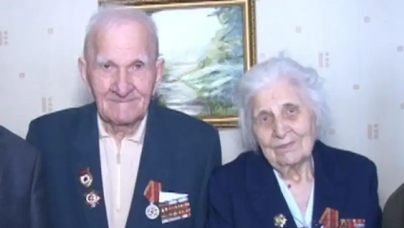 В Степногорске свою юбилейную медаль получил участник Парада Победы 1945 года в Москве