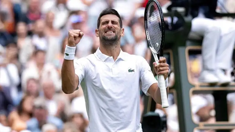 Джокович победил Синнера и вышел в финал Уимблдона