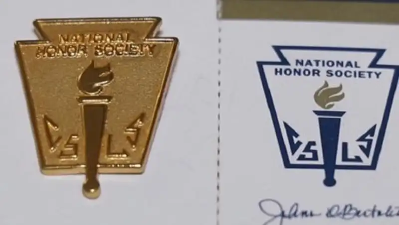 Казахстанка стала членом Национального общества почета США