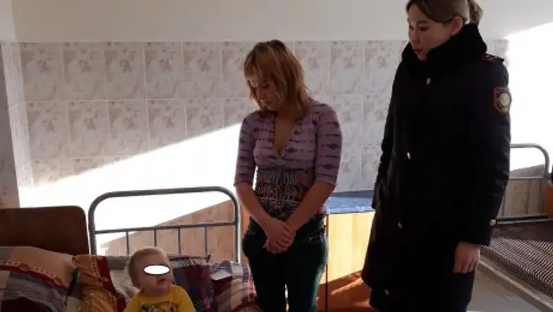 Астанчанка приехала с ребенком к интернет-знакомому в другой город и осталась на улице