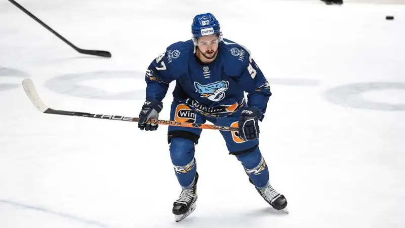 "Барыс" расторг контракт с Джереми Бракко