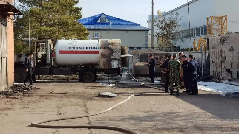 Место пожара, фото - Новости Zakon.kz от 03.10.2023 13:37