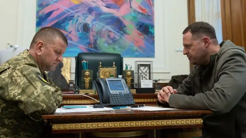 Ситуация в Украине: свыше 9 бригад ВСУ вооружили страны НАТО, Киев объяснил ранение журналиста в Херсоне