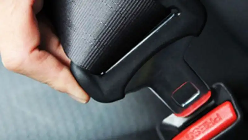 Полицейского оштрафовали за непристегнутый ремень безопасности в Степногорске