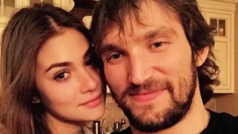 Овечкин показал новую возлюбленную