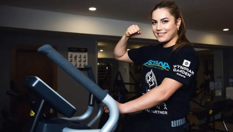 Фируза Шарипова не выступит на вечере бокса в Алматы. Мнения сторон