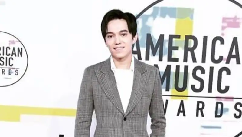 Димаш Кудайберген дарит 10 тыс. долларов: новый фейк в Сети