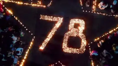 Тысячи свечей зажгли жители Усть-Каменогорска в память о павших Второй мировой войны , фото - Новости Zakon.kz от 10.05.2023 05:17