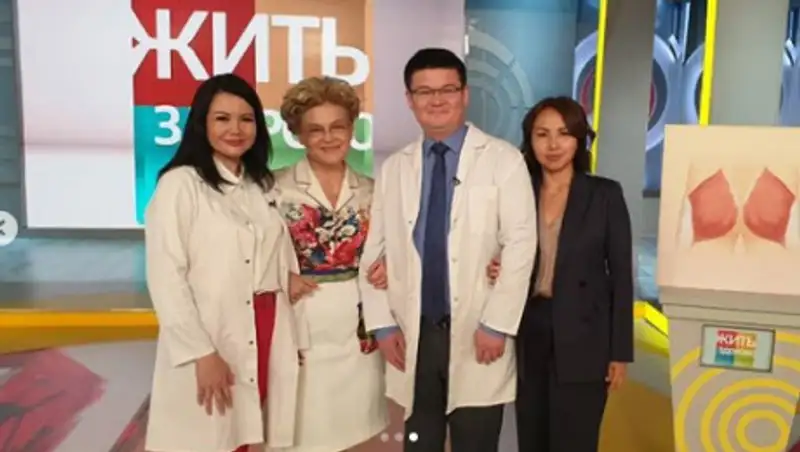 Жительницу Уральска, родившую двойню, пригласили в программу Елены Малышевой