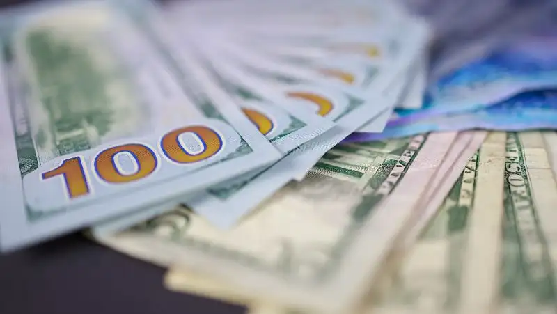 Курсы валют на 2 сентября в обменных пунктах Казахстана