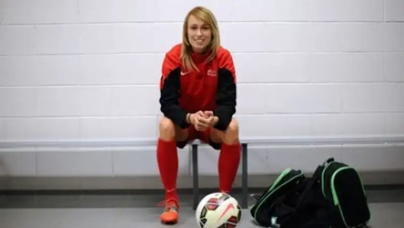 Гол женщины впервые попал в тройку самых красивых мячей года 