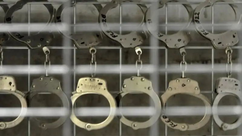 НПО: Полиция применяет пытки с целью получения признательных показаний