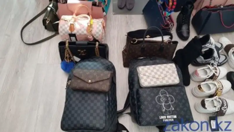 Такие разные подделки. Что изъяли в Алматы защитники интеллектуальной собственности