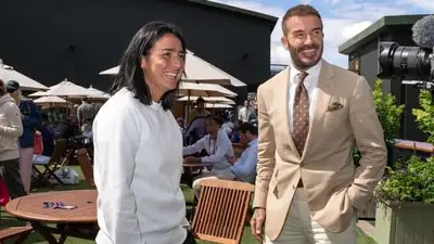 Онс Жабер поделилась впечатлениями от встречи с бывшим капитаном сборной Англии по футболу Дэвидом Бекхэмом на Уимблдоне, фото - Новости Zakon.kz от 08.07.2023 14:54