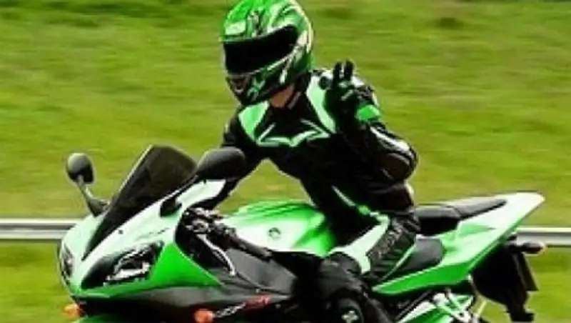 В Атырау стартовал мотопробег в поддержку здорового образа жизни