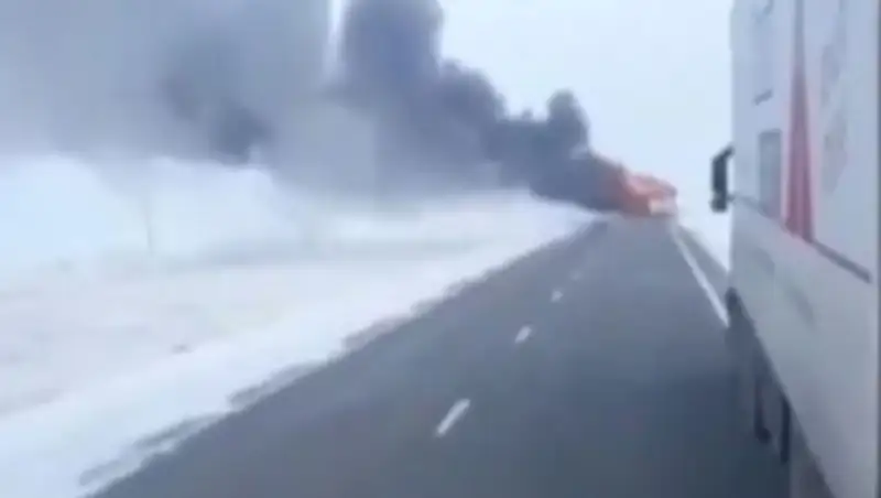 В Узбекистане создали комиссию по ЧП с автобусом