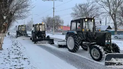 уборка снега, фото - Новости Zakon.kz от 10.02.2022 18:18