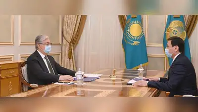 Встреча Токаева с акимом столицы, фото - Новости Zakon.kz от 13.04.2022 19:01
