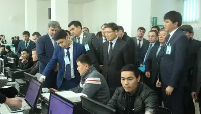 пресс-служба акима ЮКО, фото - Новости Zakon.kz от 17.02.2018 14:43