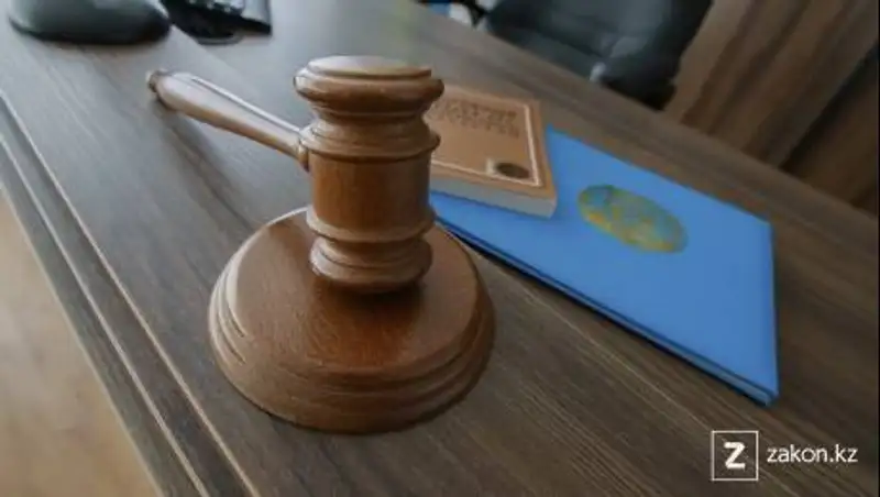 Директора футбольного клуба "ERTIS" осудили на один год