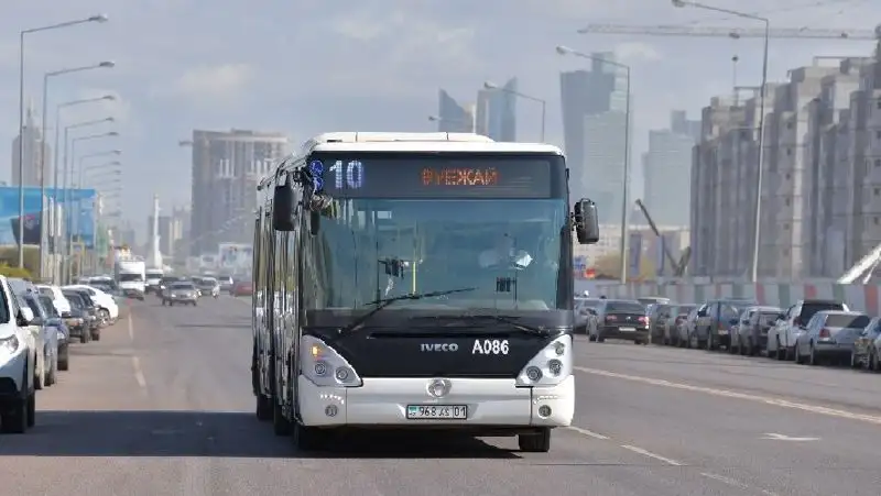 Астанчанина подозревают в серии краж в общественном транспорте