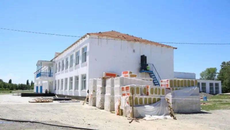 13 миллиардов тенге выделено на решение социальных проблем Байзакского района