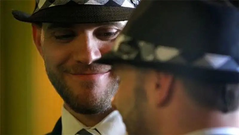 Шотландия легализовала однополые браки