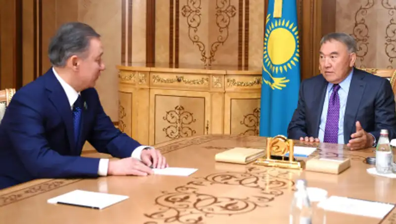 О 45 законопроектах рассказал Нигматулин Елбасы