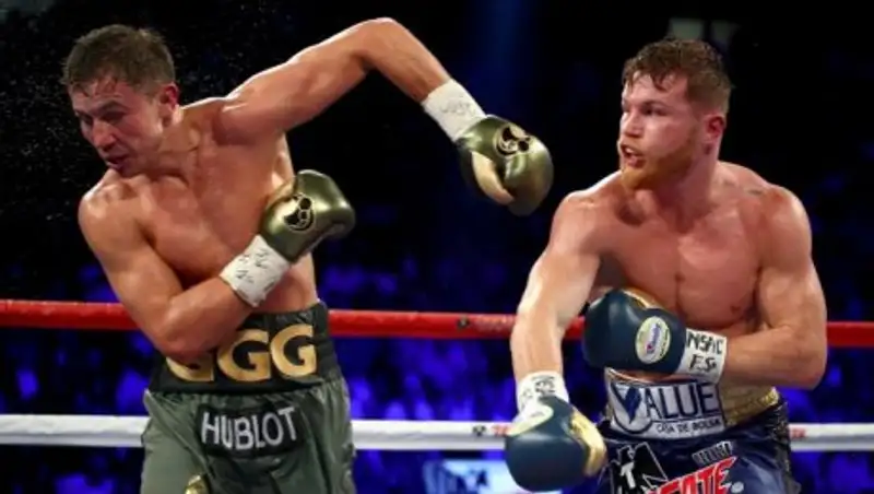 Сколько выручили с продажи билетов на второй бой между Головкиным и Альваресом