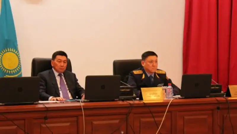 Замминистра МВД провел совещание в Мангистауской области