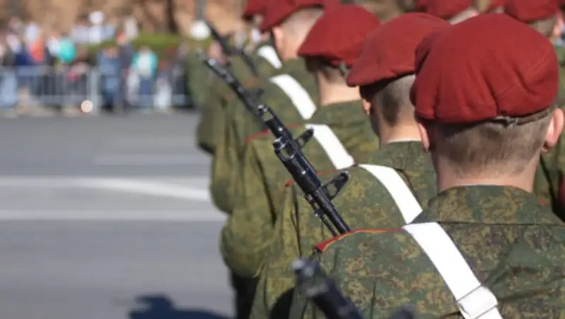Парад Победы начался на Красной площади в Москве