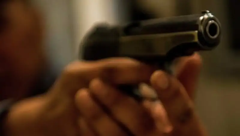 На свадьбе в Кыргызстане гости устроили массовую драку со стрельбой