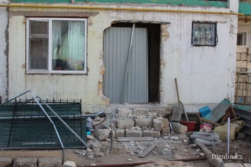 В Актау судебные исполнители устроили беспредел В Актау судебные исполнители устроили беспредел, фото - Новости Zakon.kz от 15.03.2013 16:31