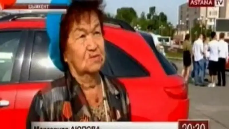 70-метровую ленту Победы пронесли по улицам Шымкента