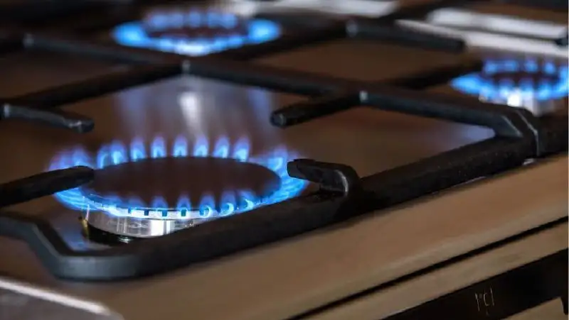 Вторая многоэтажка за месяц пострадала от взрыва газа в Темиртау