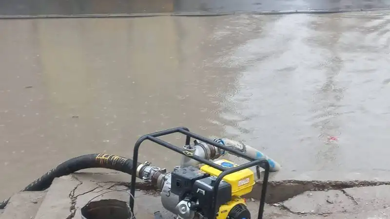 Названы 10 регионов Казахстана, которые могут остаться под водой