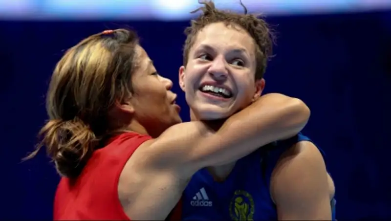 Фоторепортаж с первого дня женского чемпионата мира