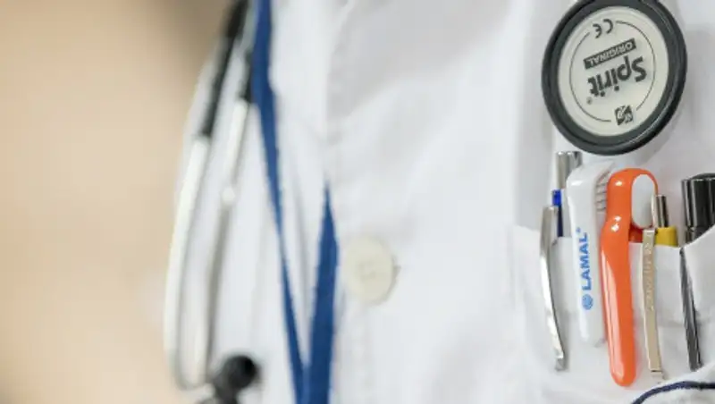 Посмертную выплату семьям погибших медиков будут выдавать сразу