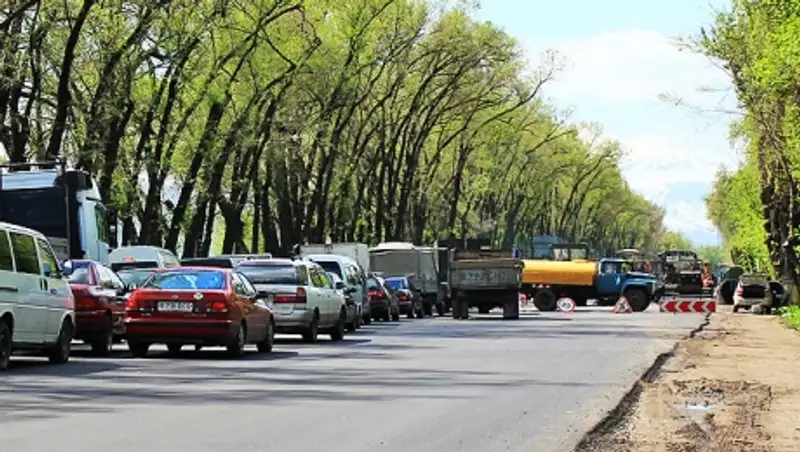 Автомобилисты Алматинской области объединяются против плохих дорог