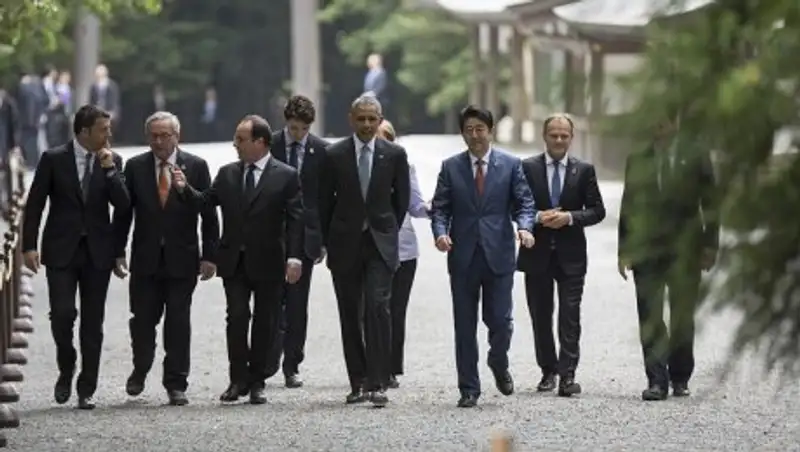 СМИ: лидеры G7 отметили важность диалога с РФ, но поддержали сохранение санкций