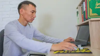 народный контролер, фото - Новости Zakon.kz от 24.05.2022 11:00