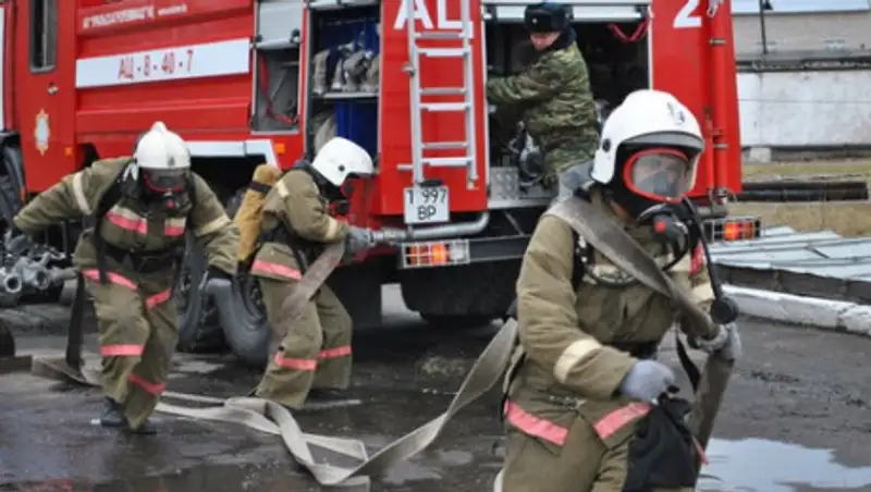 Пожар произошел на рынке "Казына" в Алматы